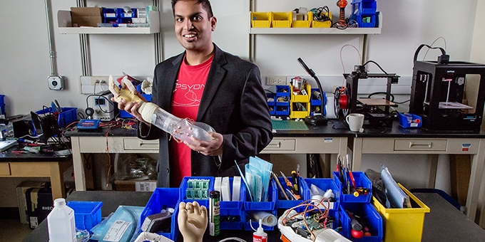 Neuroscientists Create Prosthetics to Help Amputees Feel Again